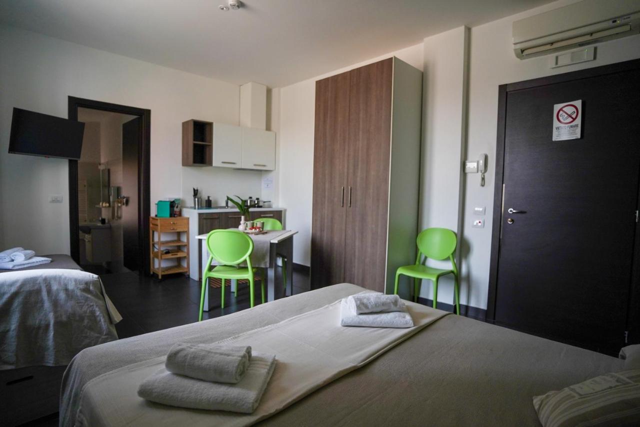 Bnbook Residence Matteotti Novara Exteriér fotografie